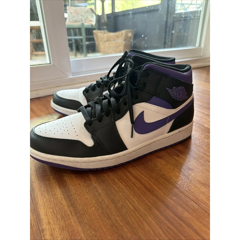 Air Jordan 1 MID Mens 11 Court Purple White Black